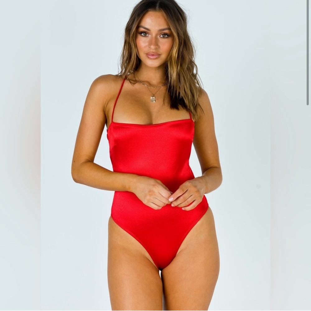 Princess Polly Gracie Bodysuit in Red Size 2 New with tag